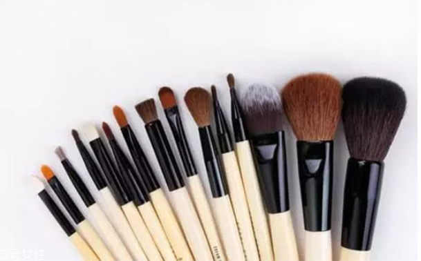 化妝刷清洗液品牌推薦 化妝刷清洗護(hù)理很重要 化妝刷清洗液品牌推薦 化妝刷清洗護(hù)理很重要