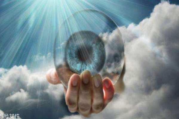 潤眼液和眼藥水的區(qū)別 給眼睛做個(gè)spa 潤眼液和眼藥水的區(qū)別 給眼睛做個(gè)spa