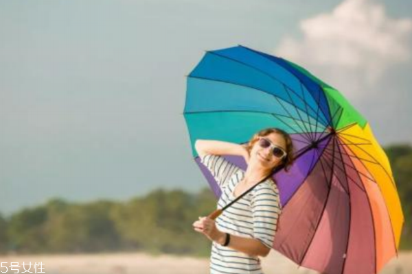 曬傷了如何修復(fù) 牢記這三點就夠了 曬傷了如何修復(fù) 牢記這三點就夠了