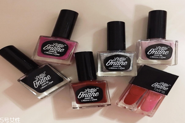 指甲油什么顏色更顯手白 涂完心情立馬放晴 指甲油什么顏色更顯手白 涂完心情立馬放晴