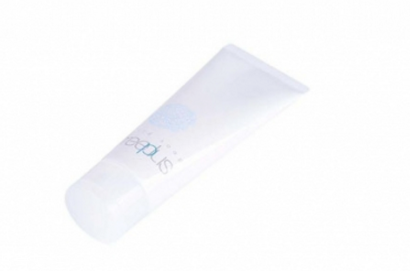 秋冬季節(jié)用什么面霜好 冬季護(hù)膚品排行榜 秋冬季節(jié)用什么面霜好 冬季護(hù)膚品排行榜