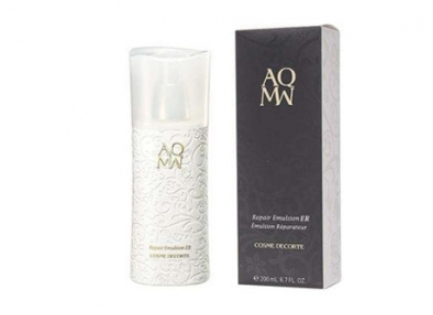 秋冬季節(jié)用什么面霜好 冬季護(hù)膚品排行榜 秋冬季節(jié)用什么面霜好 冬季護(hù)膚品排行榜