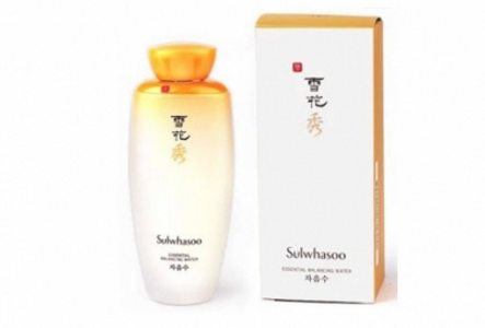 秋冬季節(jié)用什么面霜好 冬季護(hù)膚品排行榜 秋冬季節(jié)用什么面霜好 冬季護(hù)膚品排行榜