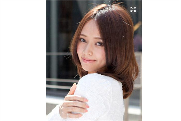 圓形臉適合什么發(fā)型女圖片 5點(diǎn)圓臉發(fā)型要素 圓形臉適合什么發(fā)型女圖片 5點(diǎn)圓臉發(fā)型要素