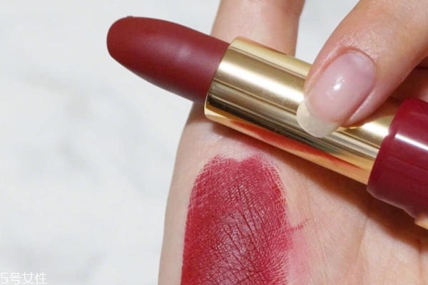 蘭蔻紅管157適合黃皮嗎 蘭蔻紅管口紅157試色 蘭蔻紅管157適合黃皮嗎 蘭蔻紅管口紅157試色