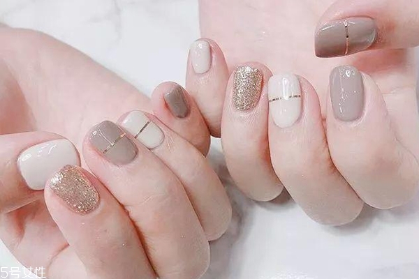 高級莫蘭迪色美甲圖片 這幾款盡顯低調(diào)淡雅氣質(zhì) 高級莫蘭迪色美甲圖片 這幾款盡顯低調(diào)淡雅氣質(zhì)