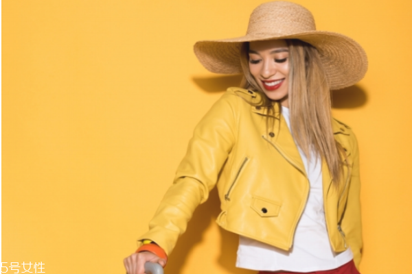 夏天控油保濕的化妝技巧 值得一學 夏天控油保濕的化妝技巧 值得一學