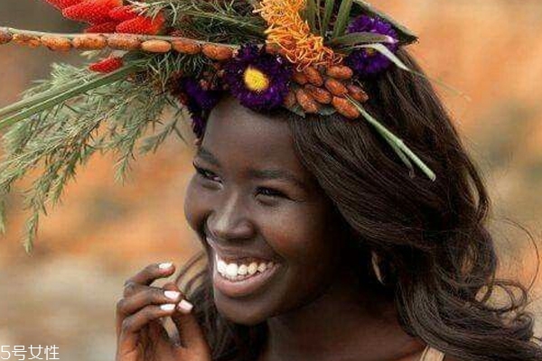 法令紋形成是什么原因 3種類型令顏值掉線 法令紋形成是什么原因 3種類型令顏值掉線