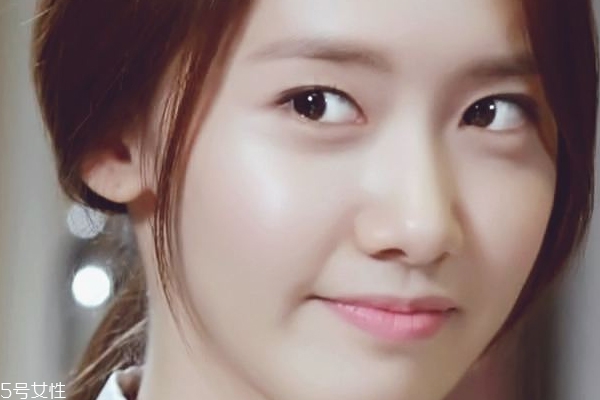 皮膚有刺痛感怎么回事 逃不開3大原因 皮膚有刺痛感怎么回事 逃不開3大原因