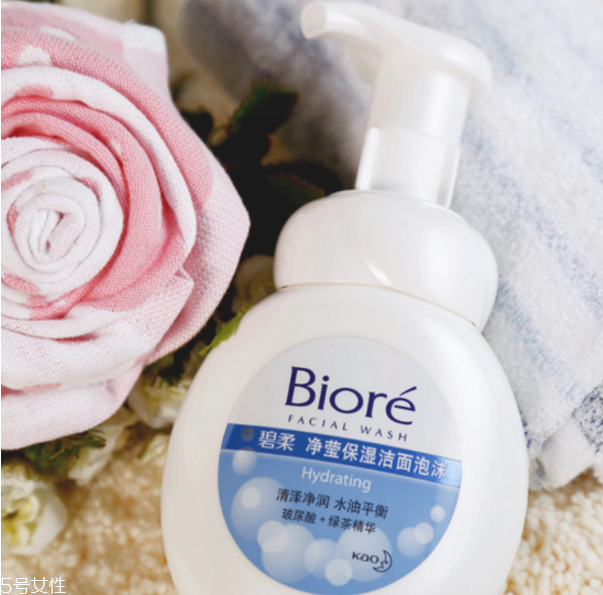 屈臣氏有什么好用的洗面奶 屈臣氏殿堂級的洗面奶推薦 屈臣氏有什么好用的洗面奶 屈臣氏殿堂級的洗面奶推薦