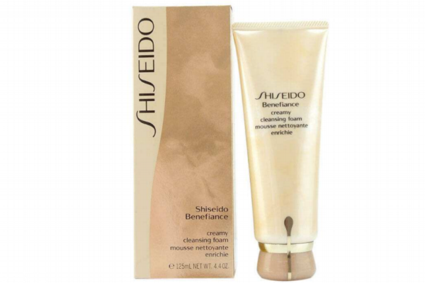 屈臣氏有什么好用的洗面奶 屈臣氏殿堂級的洗面奶推薦 屈臣氏有什么好用的洗面奶 屈臣氏殿堂級的洗面奶推薦