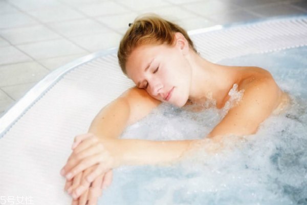 怎么樣才能讓皮膚變白 你為什么白不了 怎么樣才能讓皮膚變白 你為什么白不了