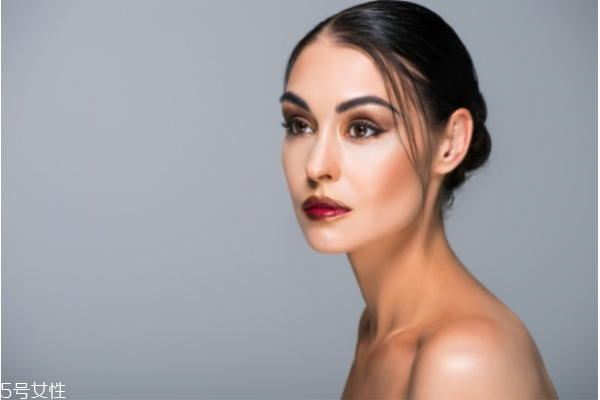 如何美白祛斑 如何祛斑美白的小竅門妙招 如何美白祛斑 如何祛斑美白的小竅門妙招