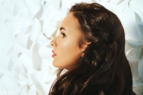 如何美白祛斑 如何祛斑美白的小竅門妙招 如何美白祛斑 如何祛斑美白的小竅門妙招