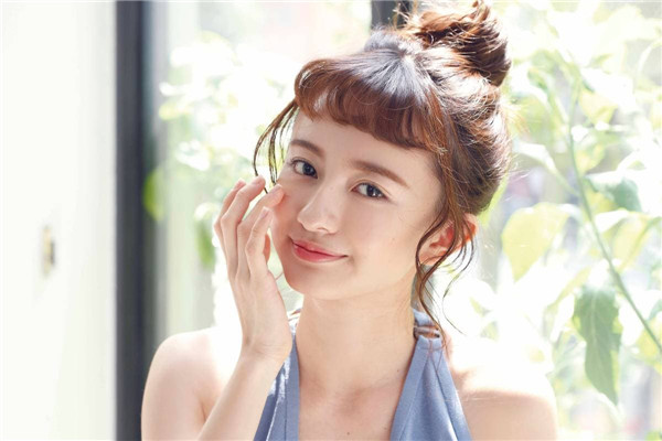 清新減齡妝容步驟要點(diǎn) 清新減齡妝容步驟要點(diǎn)
