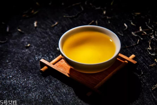 冬季養(yǎng)生起床后的黃金時間段應(yīng)該怎么做