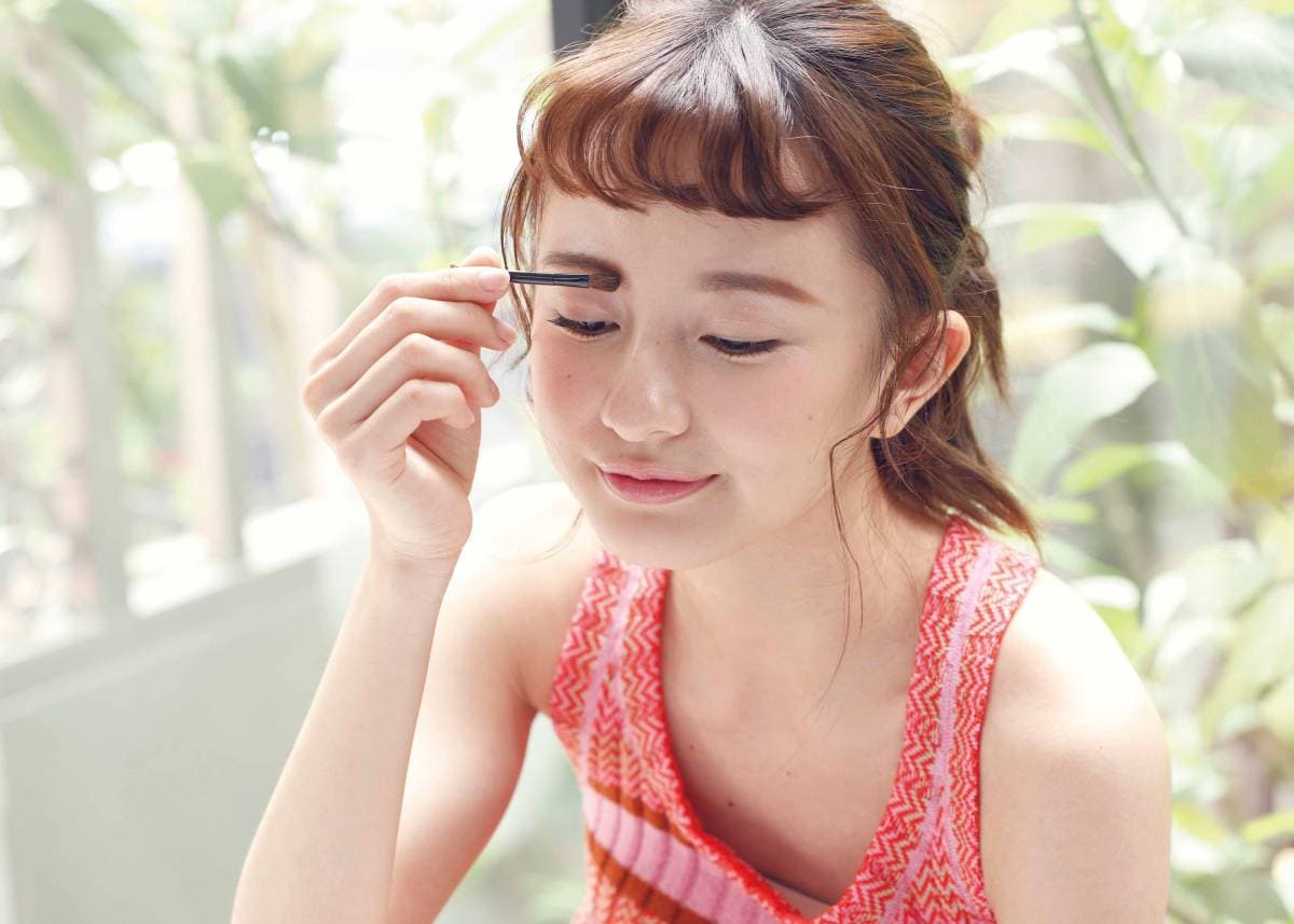 清新減齡妝容步驟要點(diǎn) 清新減齡妝容步驟要點(diǎn)