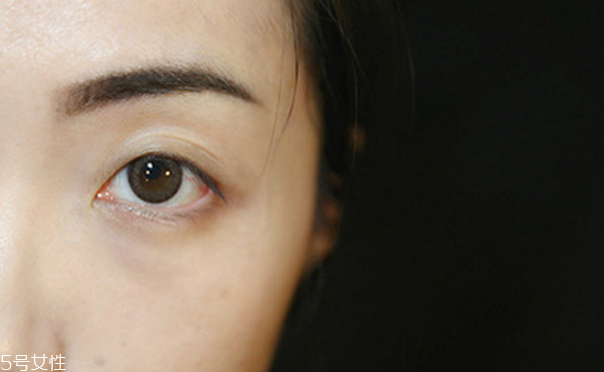 秋天畫什么眉毛好看 眉毛畫法教程 秋天畫什么眉毛好看 眉毛畫法教程