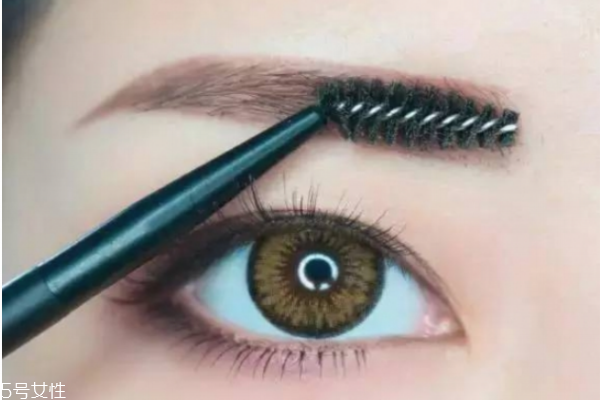 韓式粗平一字眉畫(huà)法圖解 最簡(jiǎn)單的自己畫(huà)眉方法 韓式粗平一字眉畫(huà)法圖解 最簡(jiǎn)單的自己畫(huà)眉方法