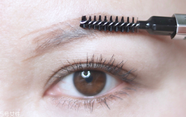 史上最簡(jiǎn)單的畫眉方法 快速畫眉毛方法