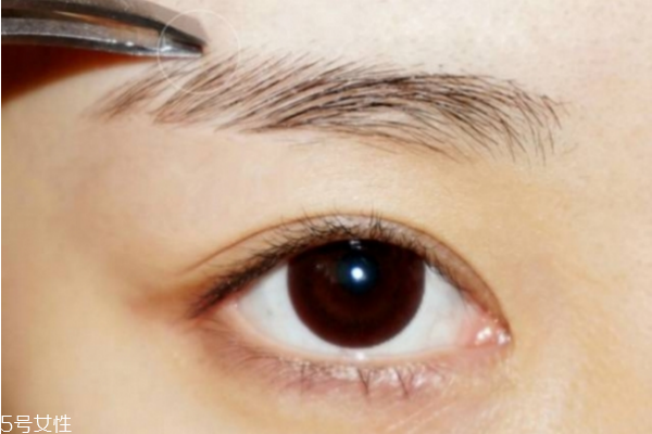 畫眉怎么畫才好看 簡(jiǎn)單畫眉毛的技巧圖解