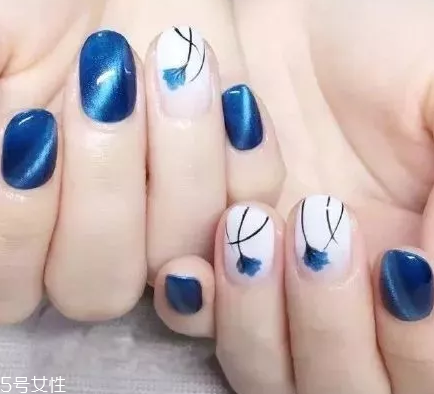 藍綠色美甲適合冬天嗎 6款秋冬藍綠色美甲