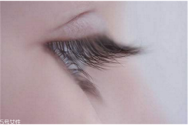 怎么樣讓睫毛變長 使睫毛增長的有效方法 怎么樣讓睫毛變長 使睫毛增長的有效方法