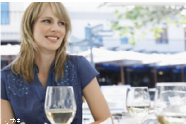 孕婦產后坐月子能吃醬油和醋嗎 孕婦產后坐月子能吃醬油和醋嗎