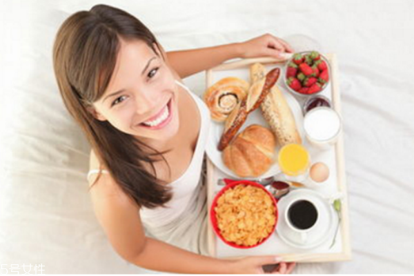 孕婦產后坐月子能吃醬油和醋嗎 孕婦產后坐月子能吃醬油和醋嗎