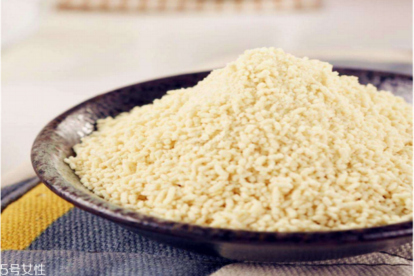 喝對雞精補(bǔ)氣血又護(hù)肝 4類患者謹(jǐn)慎食用