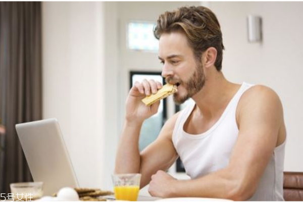 如何從外表判斷男人精子質(zhì)量 如何從外表判斷男人精子質(zhì)量