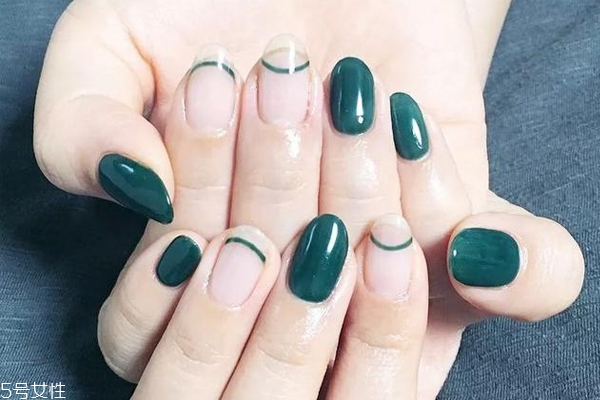 藍綠色美甲適合冬天嗎 6款秋冬藍綠色美甲
