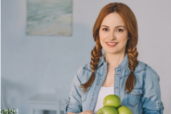 白醋洗臉有什么效果 神奇白醋美容護(hù)膚法 白醋洗臉有什么效果 神奇白醋美容護(hù)膚法