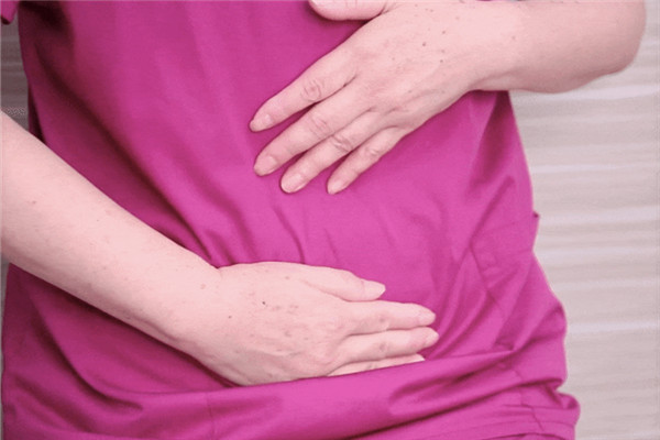 怎么辨別惡露還是月經(jīng) 從顏色時間判斷 怎么辨別惡露還是月經(jīng) 從顏色時間判斷