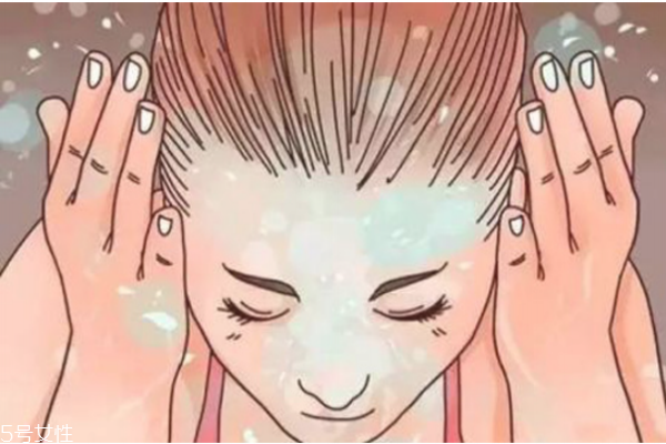 牙膏洗臉有什么好處和壞處 慎重選擇牙膏是關鍵 牙膏洗臉有什么好處和壞處 慎重選擇牙膏是關鍵