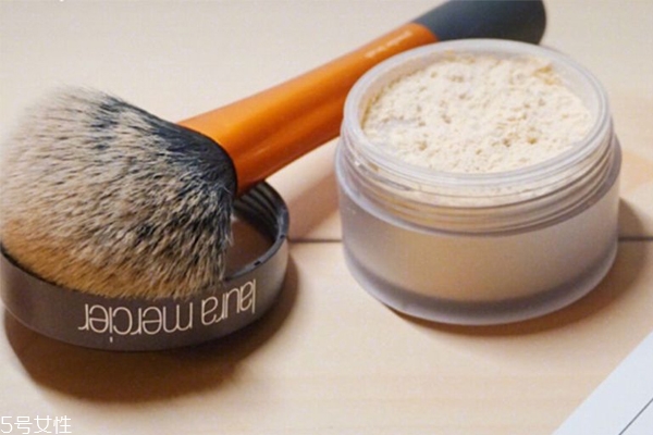 控油蜜粉哪個牌子好 熱搜5款控油蜜粉 控油蜜粉哪個牌子好 熱搜5款控油蜜粉