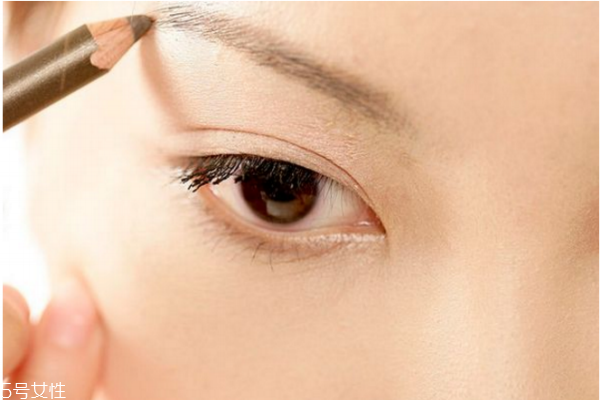 眉毛濃怎么畫眉圖解 韓國一字眉畫法圖解 眉毛濃怎么畫眉圖解 韓國一字眉畫法圖解