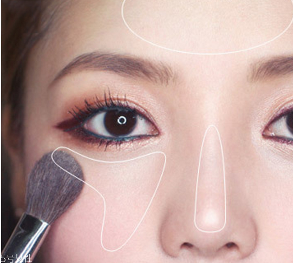 秋冬慵懶妝容教程 溫柔美膩的秋冬妝容 秋冬慵懶妝容教程 溫柔美膩的秋冬妝容