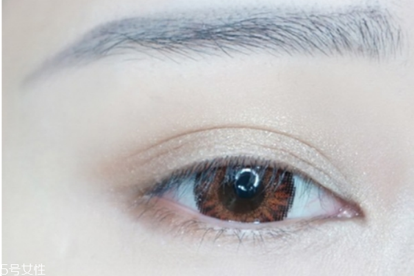 冬天怎么化妝 秋冬暖色妝容教程 冬天怎么化妝 秋冬暖色妝容教程