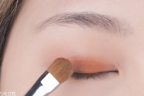 冬天怎么化妝 秋冬暖色妝容教程 冬天怎么化妝 秋冬暖色妝容教程