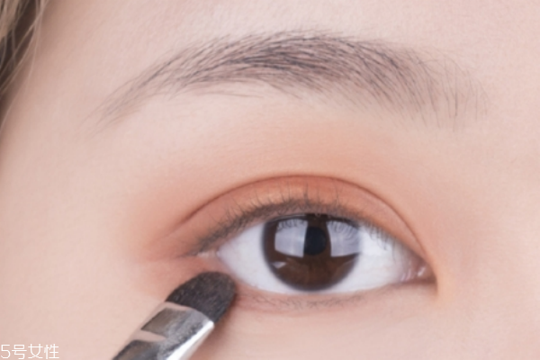 冬天怎么化妝 秋冬暖色妝容教程 冬天怎么化妝 秋冬暖色妝容教程