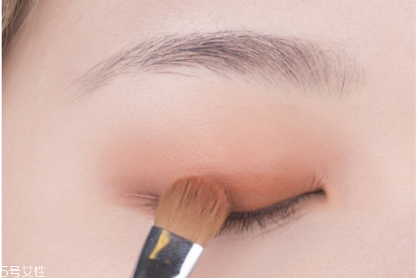 冬天怎么化妝 秋冬暖色妝容教程 冬天怎么化妝 秋冬暖色妝容教程