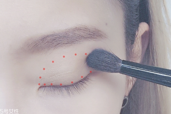 性冷淡妝容教程 最新流行70年代妝容 性冷淡妝容教程 最新流行70年代妝容