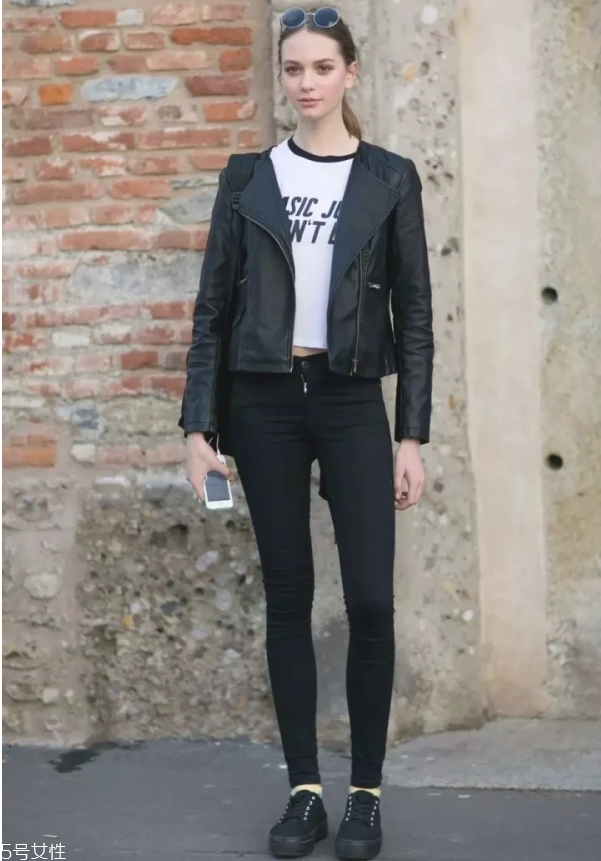 皮衣怎么選 皮衣款式選的好才夠時髦 皮衣怎么選 皮衣款式選的好才夠時髦