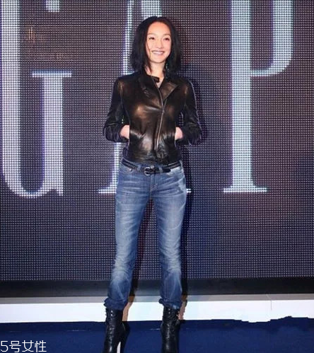 皮衣怎么選 皮衣款式選的好才夠時髦 皮衣怎么選 皮衣款式選的好才夠時髦