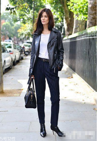 女生機(jī)車皮衣怎么搭配 機(jī)車皮衣搭配女 女生機(jī)車皮衣怎么搭配 機(jī)車皮衣搭配女