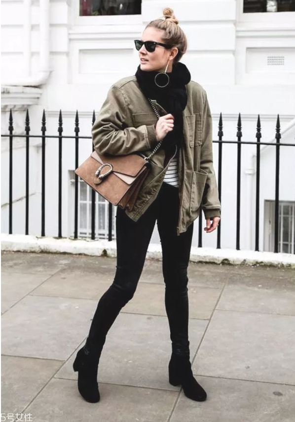 秋冬女生短靴配什么褲子 好看又實用的短靴推薦 秋冬女生短靴配什么褲子 好看又實用的短靴推薦