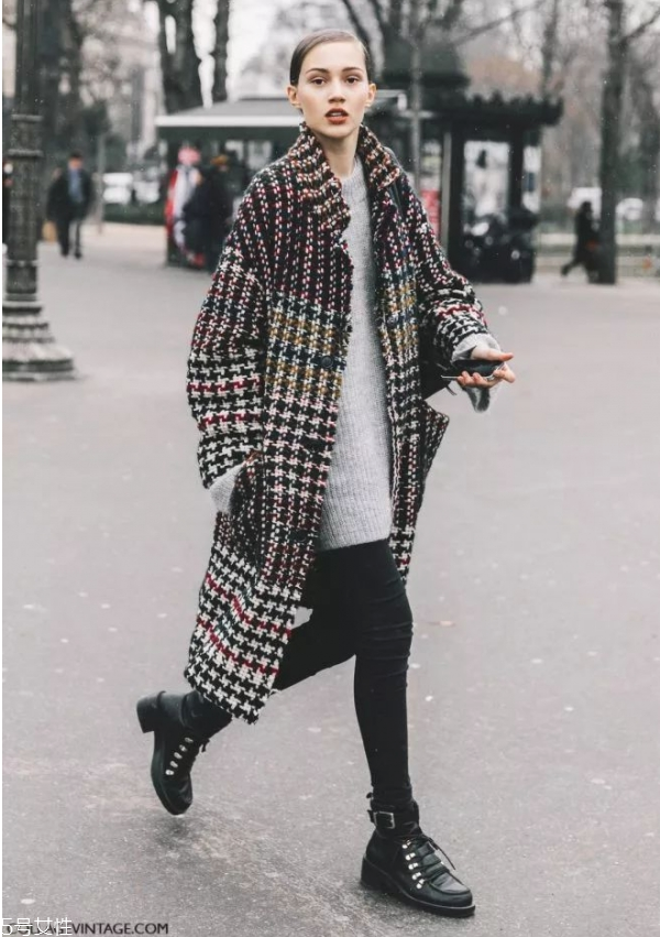 秋冬女生短靴配什么褲子 好看又實用的短靴推薦 秋冬女生短靴配什么褲子 好看又實用的短靴推薦