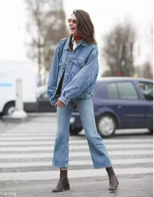 秋冬女生短靴配什么褲子 好看又實用的短靴推薦 秋冬女生短靴配什么褲子 好看又實用的短靴推薦