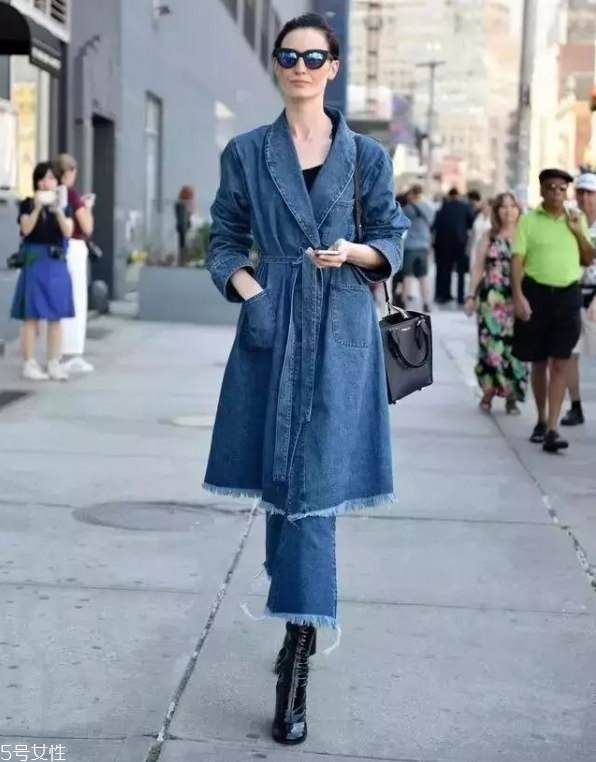 秋冬女生短靴配什么褲子 好看又實用的短靴推薦 秋冬女生短靴配什么褲子 好看又實用的短靴推薦